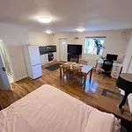 Guest House In London