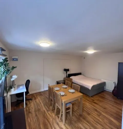 Guest House In London