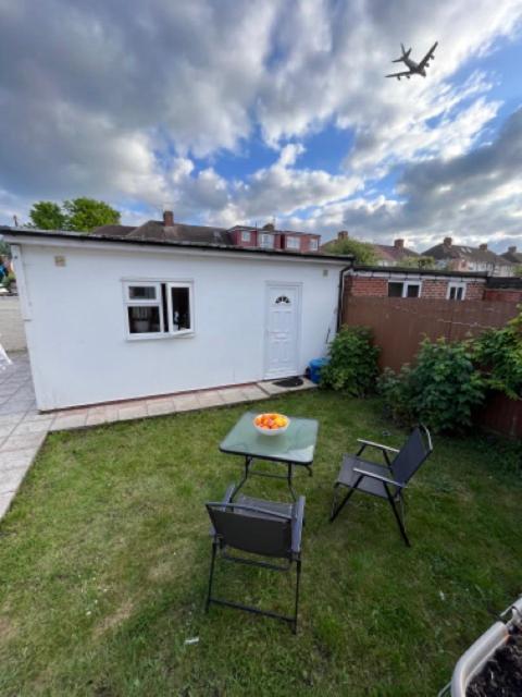 Apartment In London Isleworth